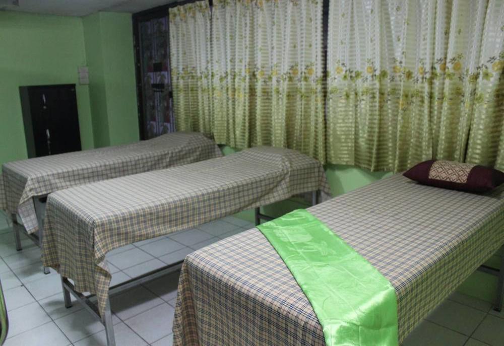 Chon Inter Hotel Chonburi Exterior foto