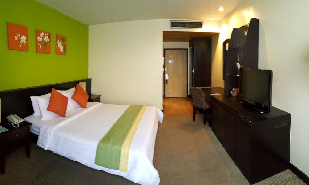 Chon Inter Hotel Chonburi Exterior foto