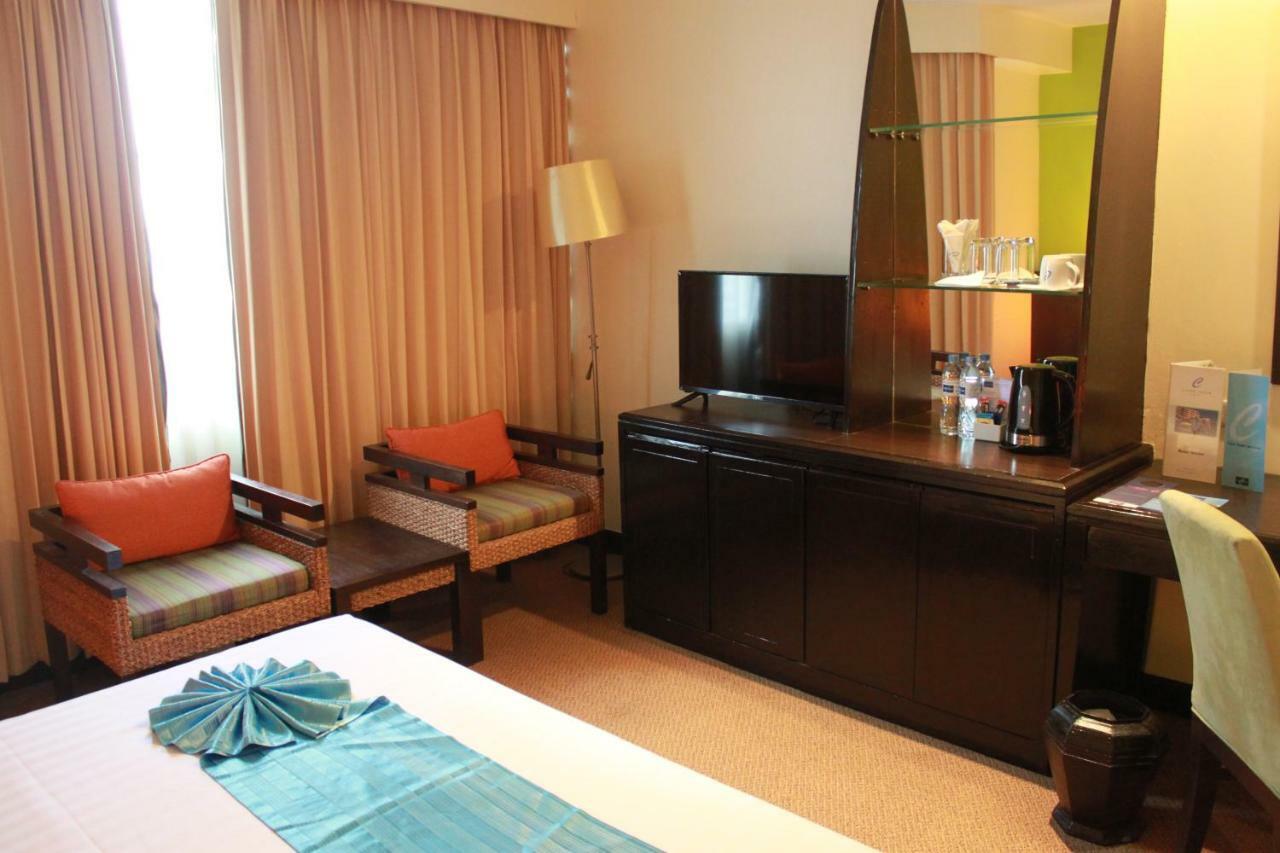 Chon Inter Hotel Chonburi Exterior foto